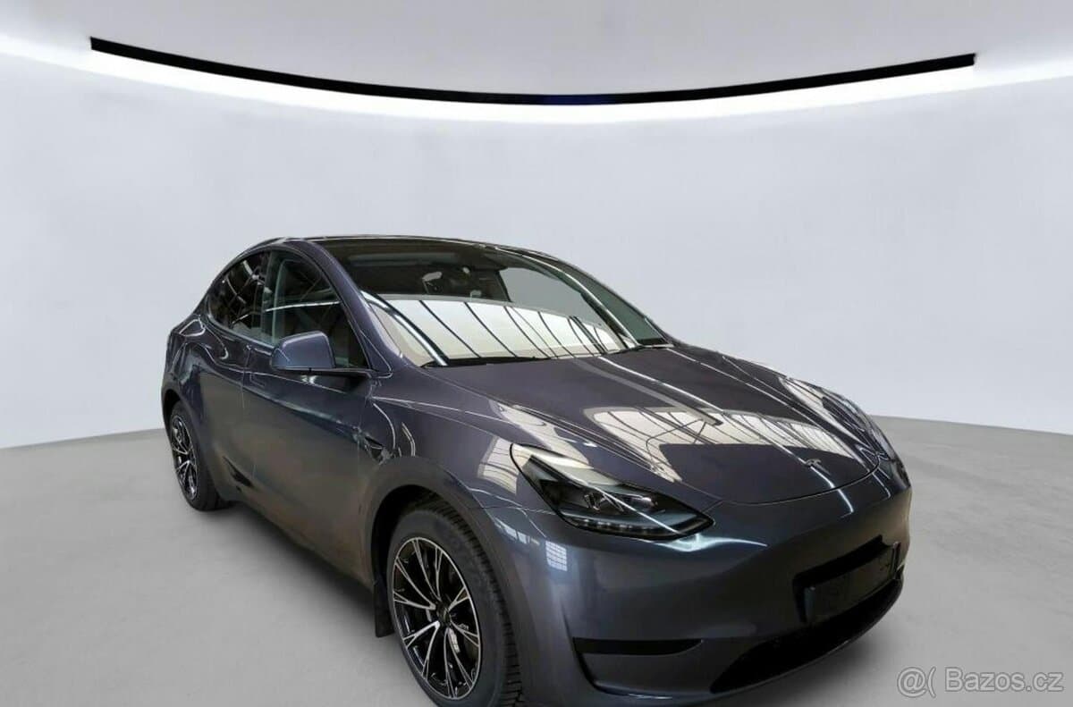 2023 Tesla MODEL Y - 3