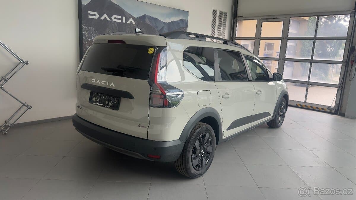 Dacia JOGGER - 3
