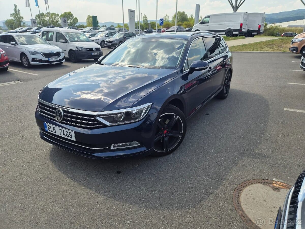 2015 Volkswagen PASSAT - 3