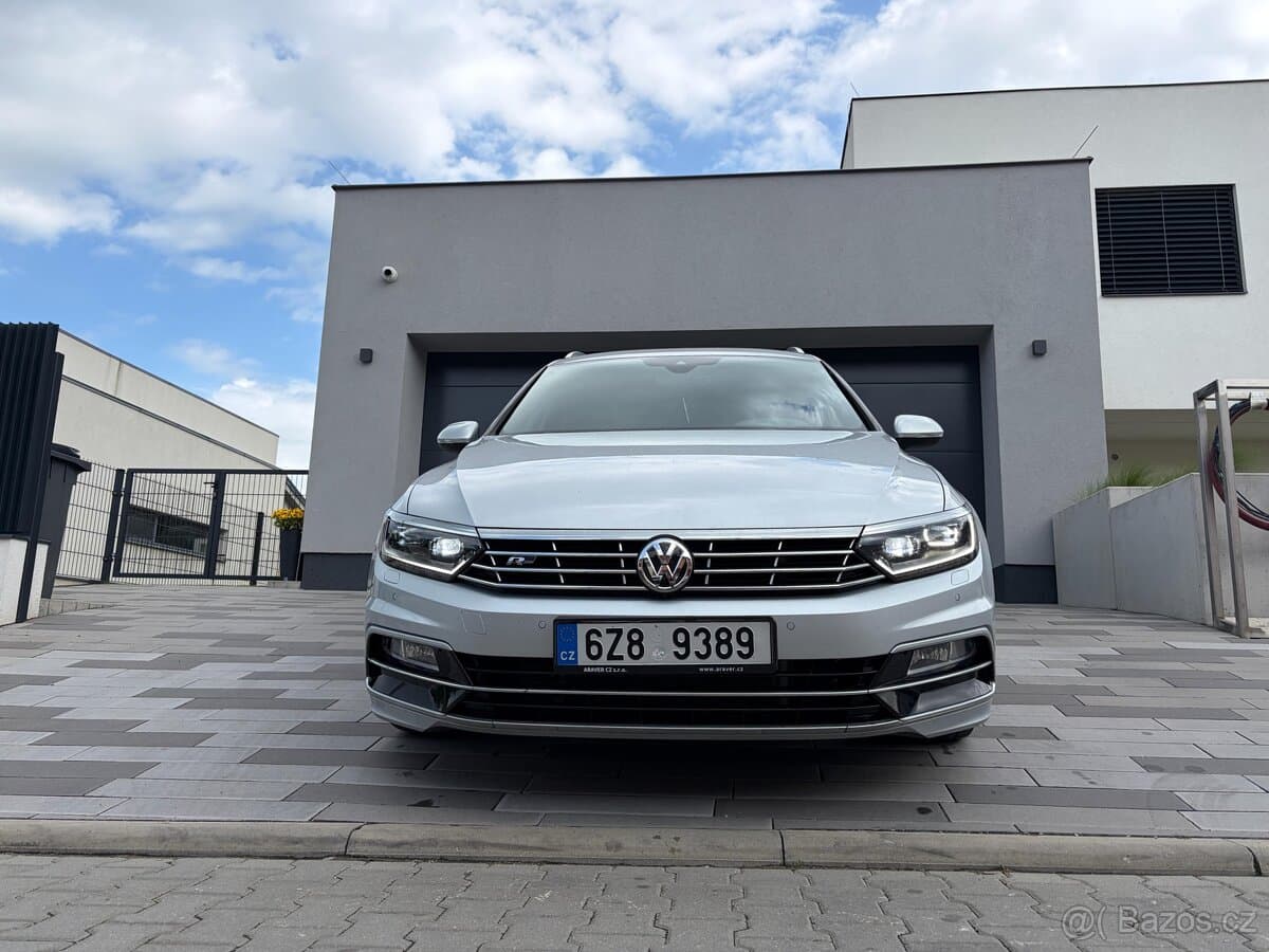 2018 Volkswagen PASSAT - 3