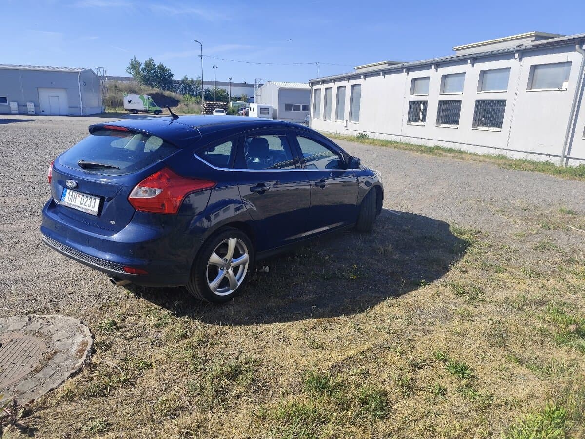 2012 Ford FOCUS - 3