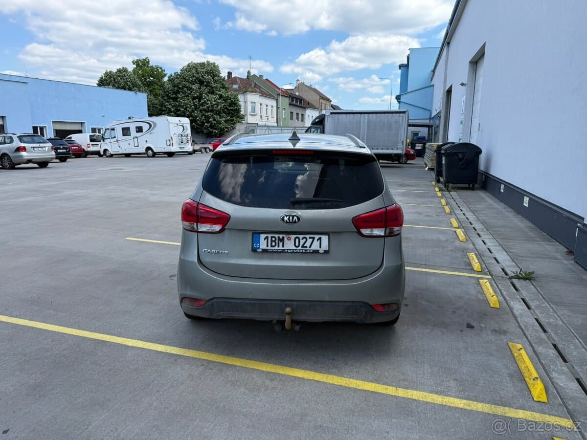 2016 Kia CARENS - 3