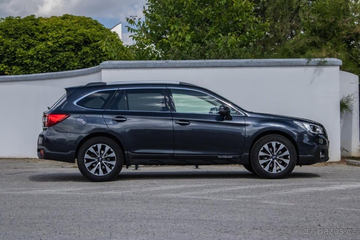 2017 Subaru OUTBACK - 3