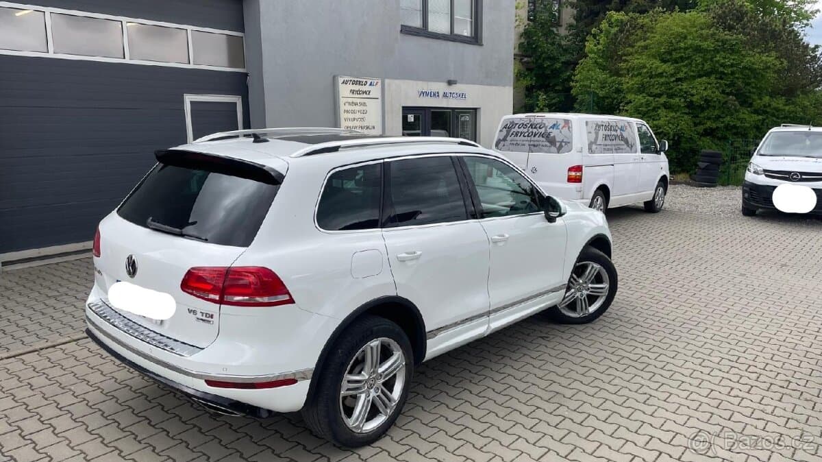 2016 Volkswagen TOUAREG - 3