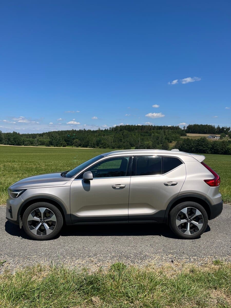 Volvo XC40 - 3