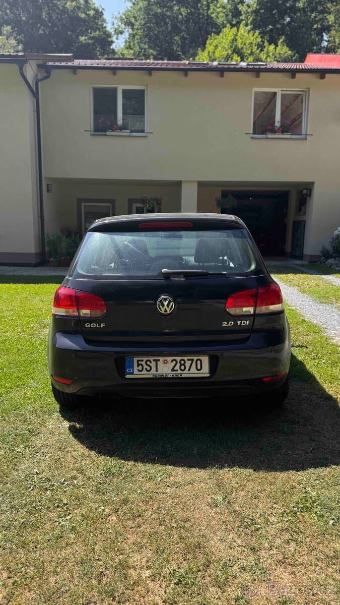 Volkswagen GOLF - 3