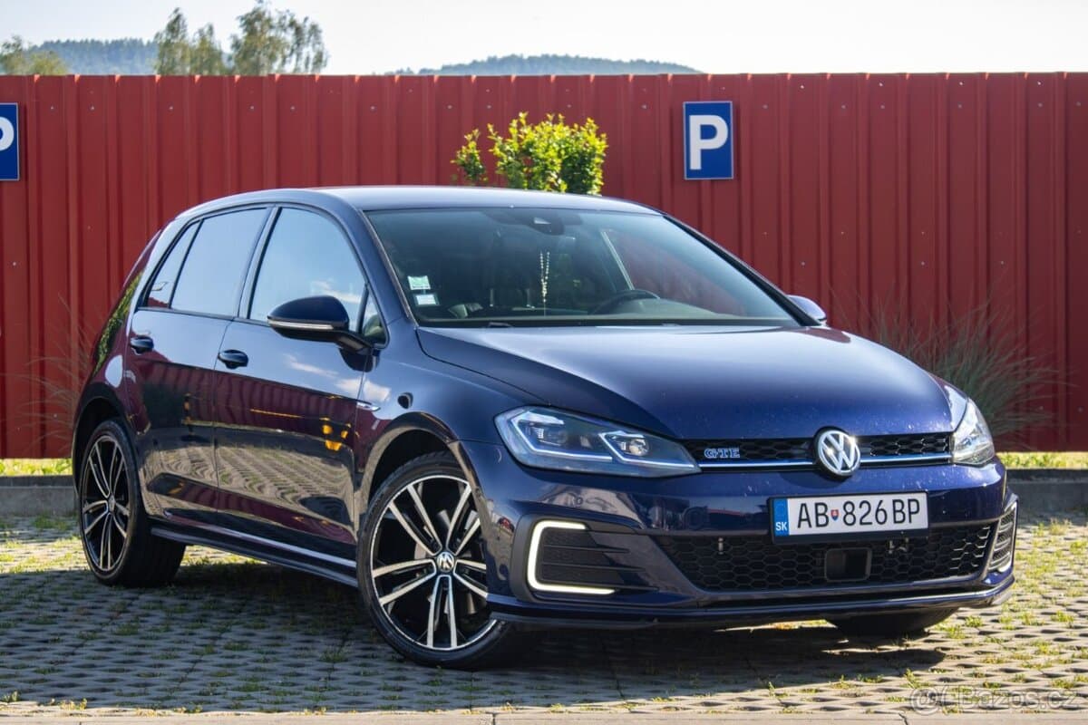 2018 Volkswagen GOLF - 3