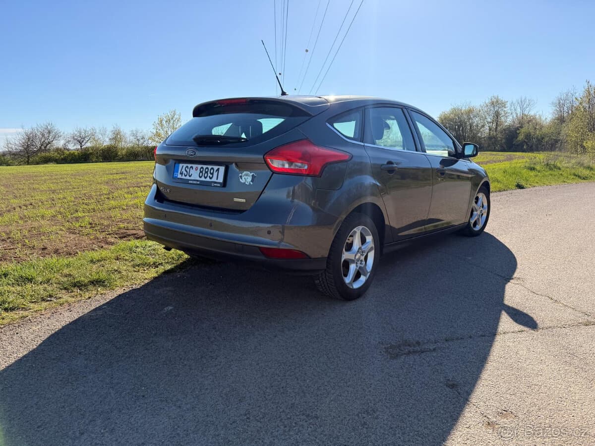 2015 Ford FOCUS - 3