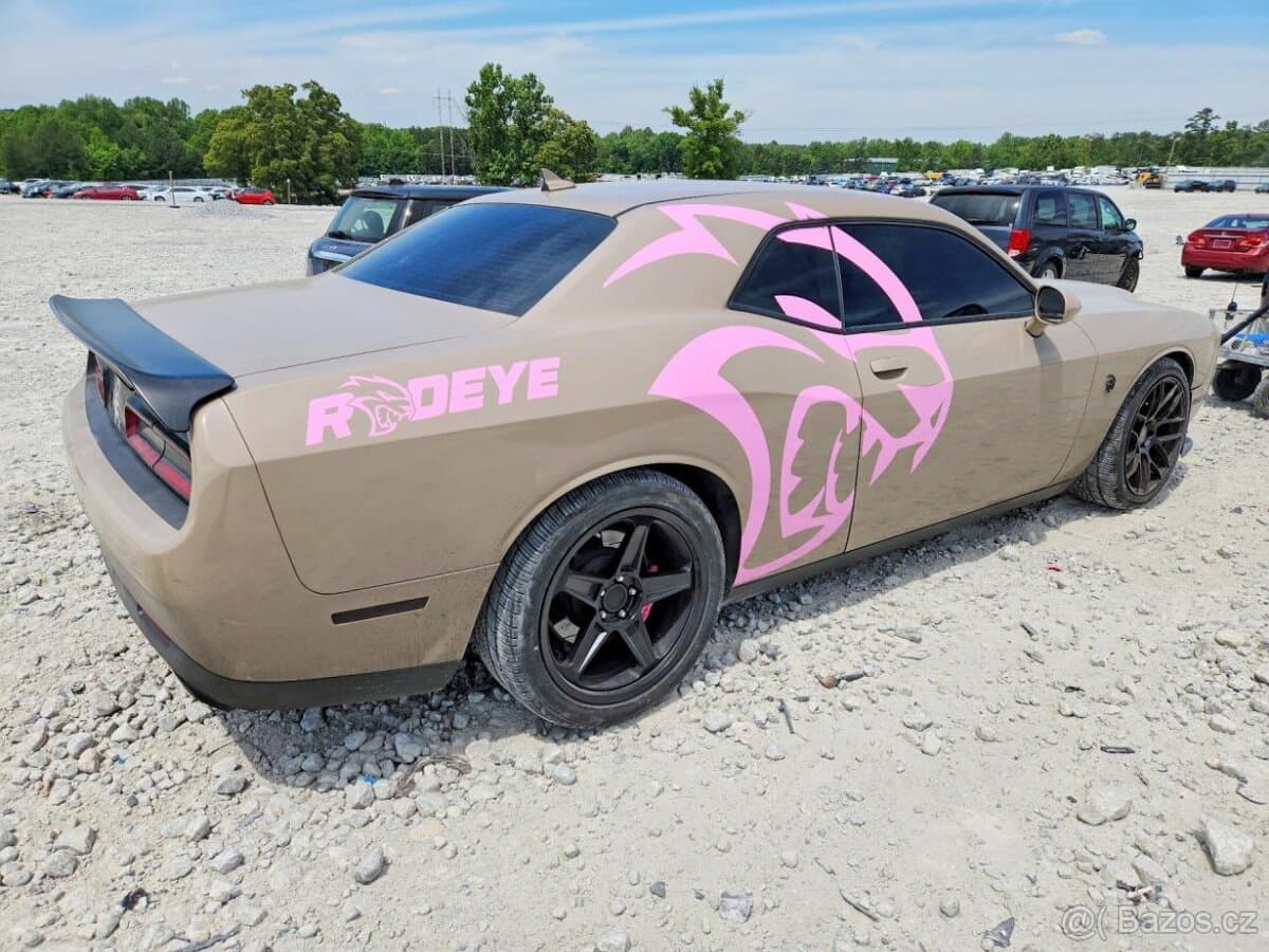 2020 Dodge CHALLENGER - 3