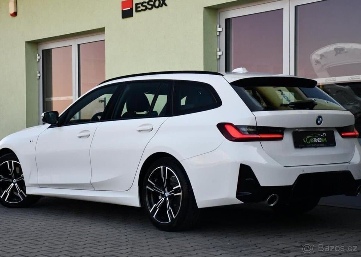 2023 BMW 3-SERIES - 3