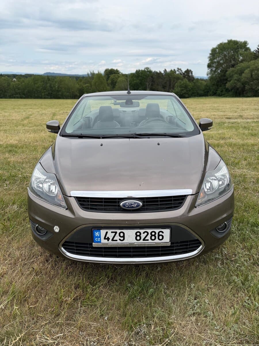 2010 Ford FOCUS - 3