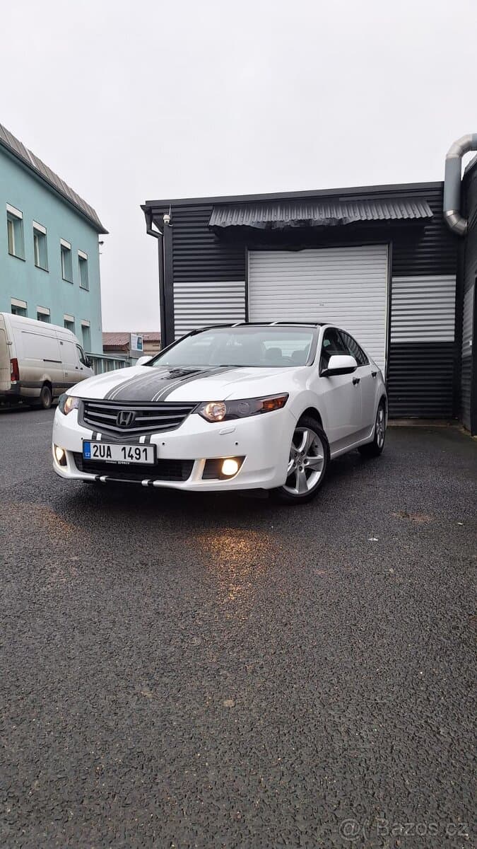 2010 Honda ACCORD - 3