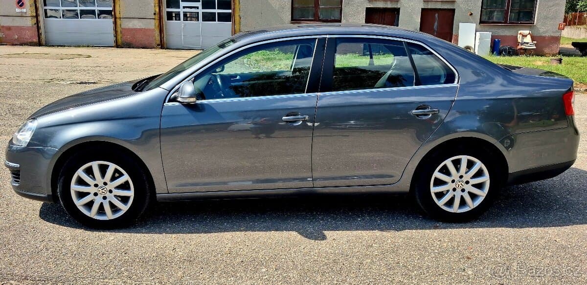 2009 Volkswagen JETTA - 3