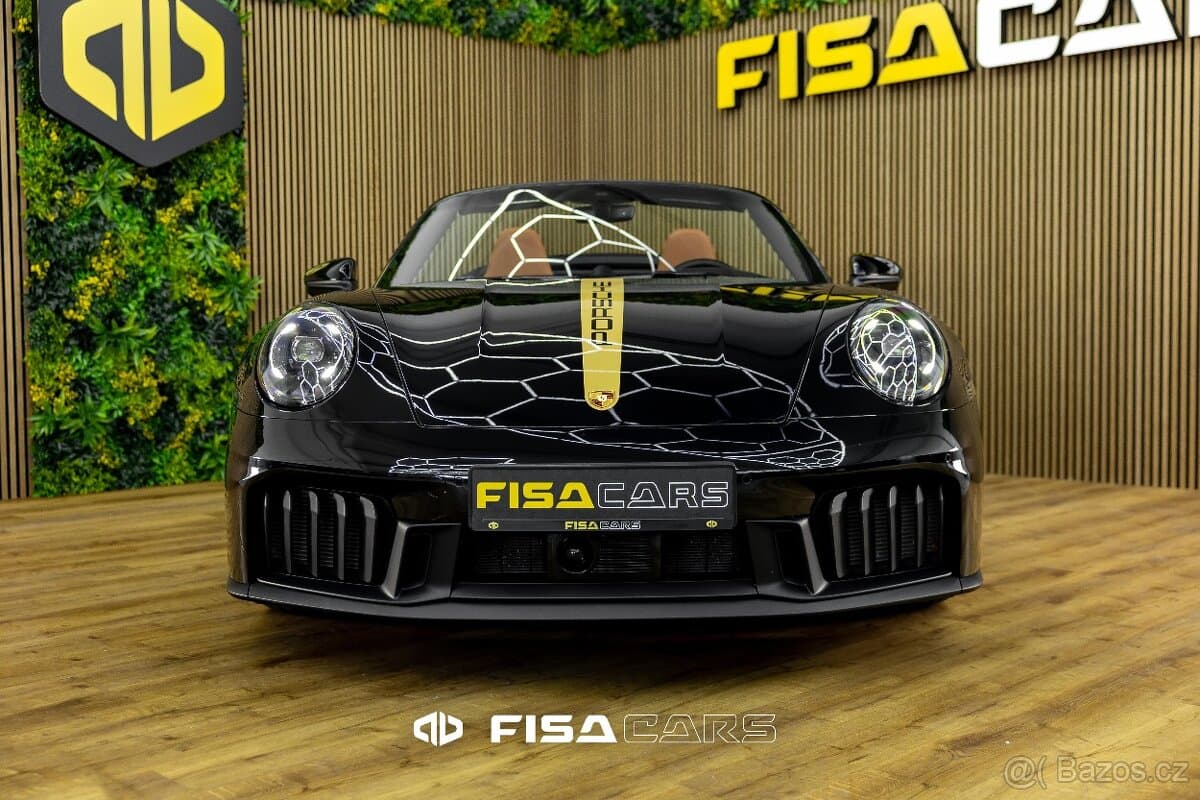 2025 Porsche 911 - 3