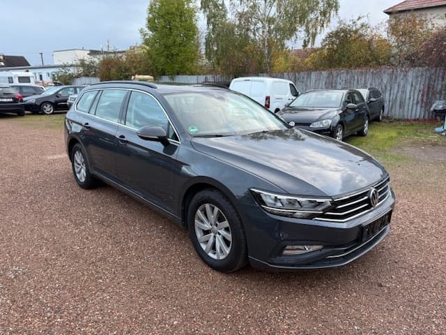 2021 Volkswagen PASSAT - 3