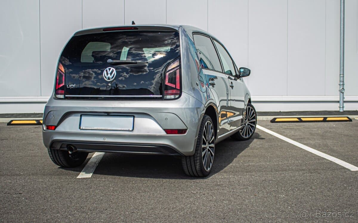 2018 Volkswagen UP! - 3