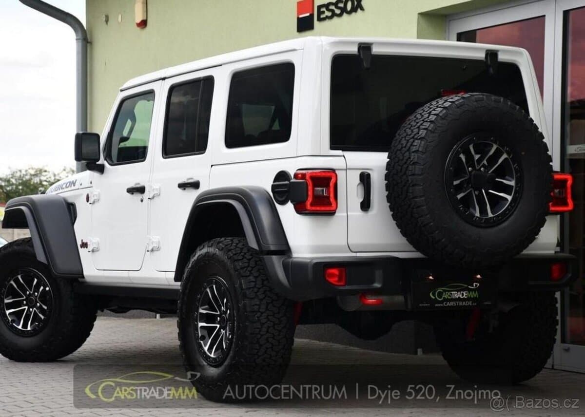 2025 Jeep WRANGLER - 3