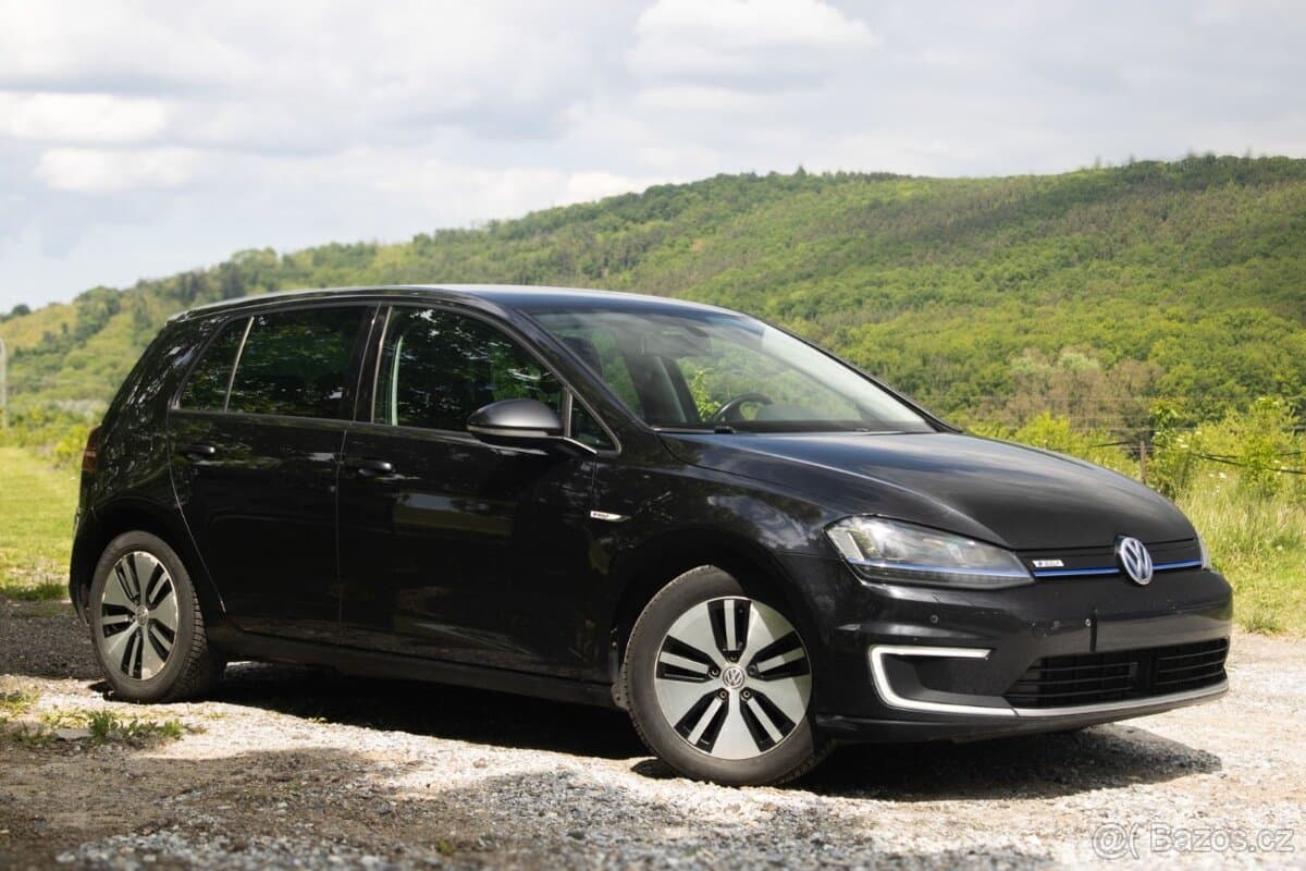 2015 Volkswagen GOLF - 3