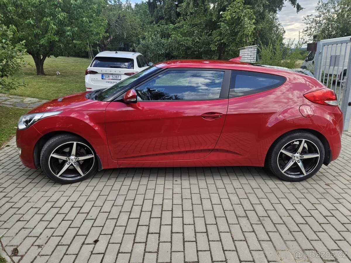2012 Hyundai VELOSTER - 3