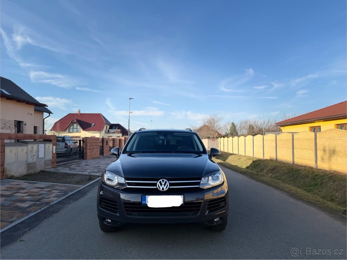 2010 Volkswagen TOUAREG - 3