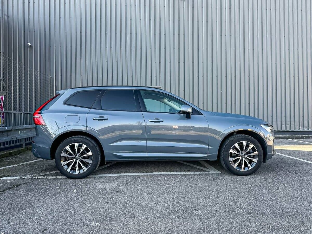 2022 Volvo XC60 - 3