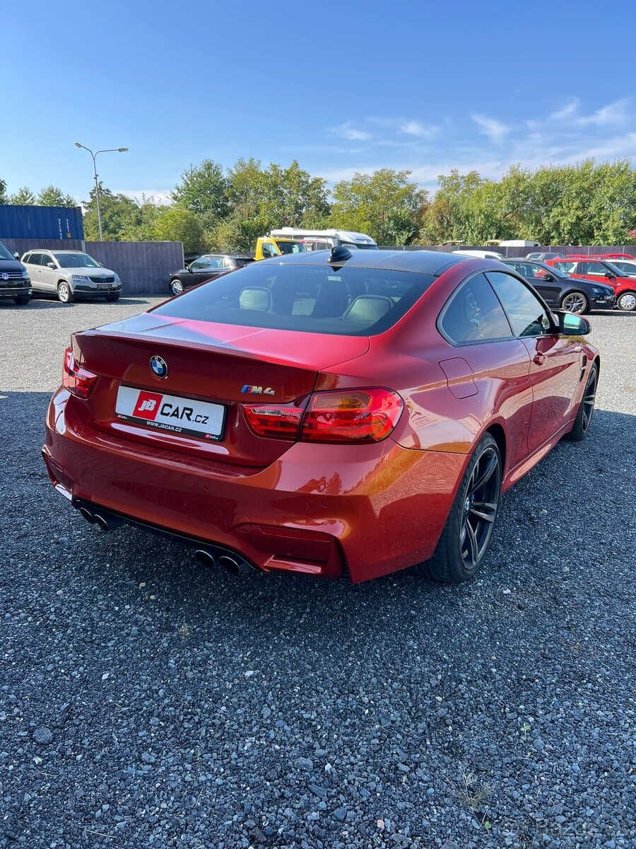 2016 BMW M4 - 3