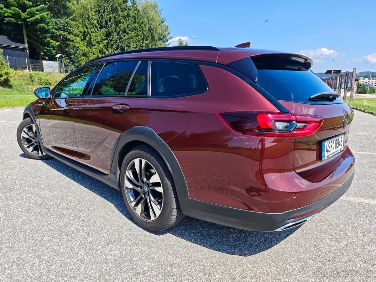 2018 Opel INSIGNIA - 3