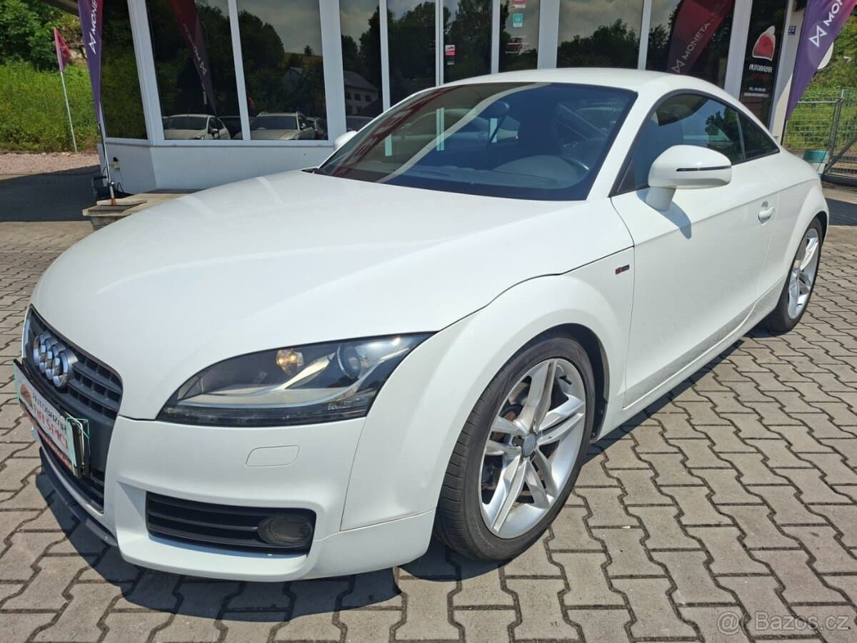 2009 Audi TT - 3