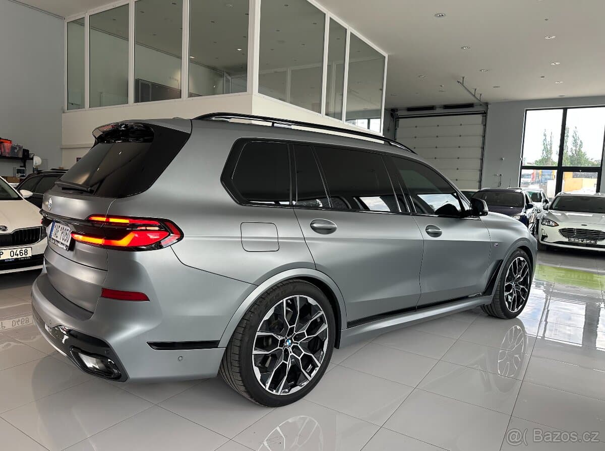 2024 BMW X7 - 3