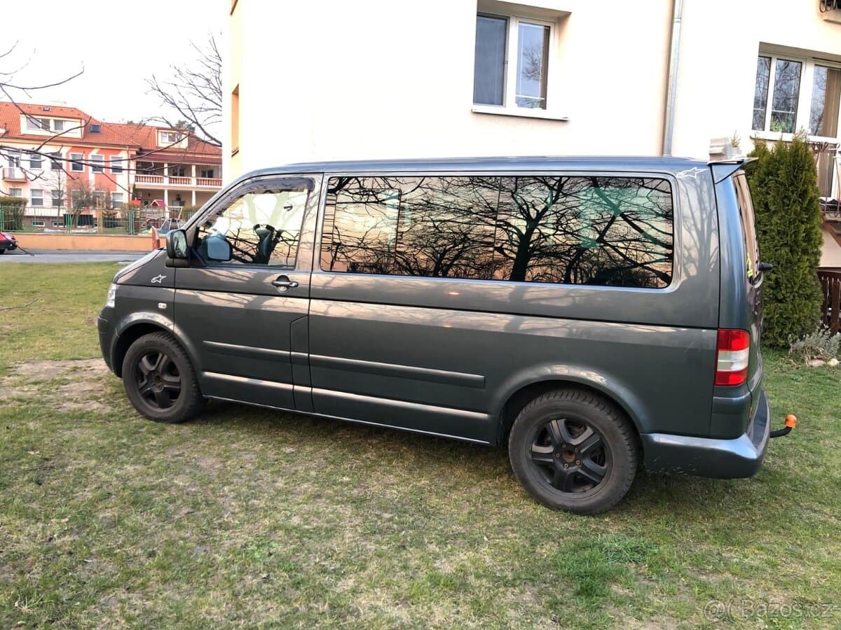 2008 Volkswagen MULTIVAN - 3