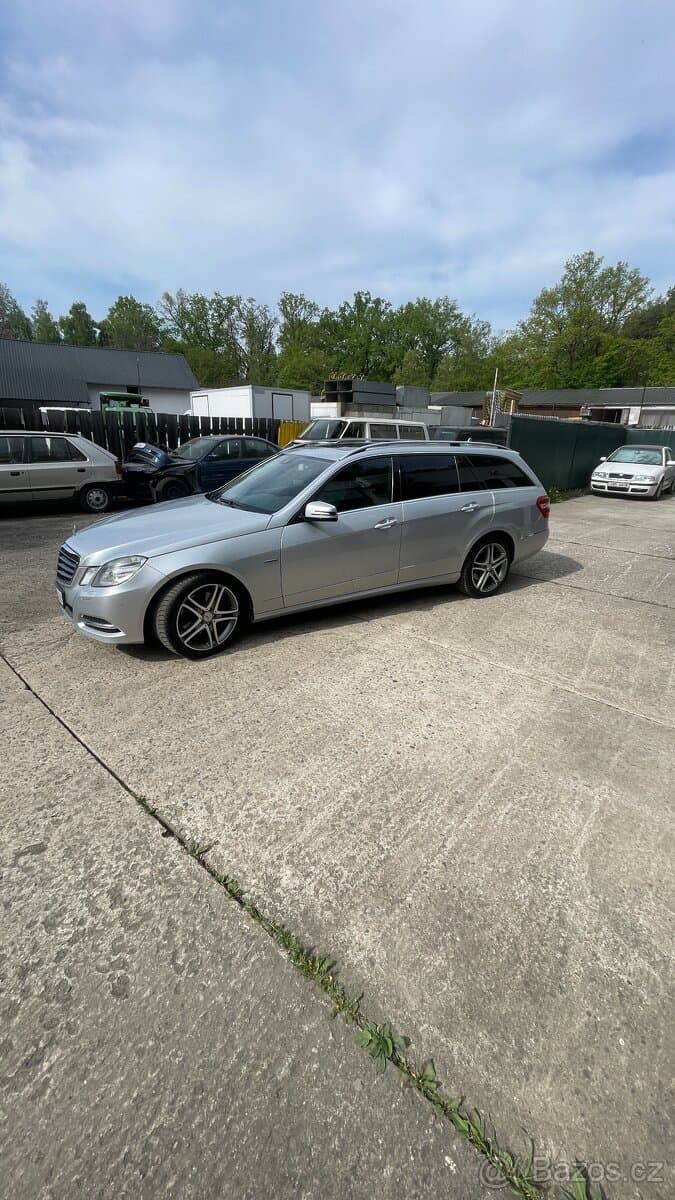 2011 Mercedes-Benz OSTATNÍ - 3