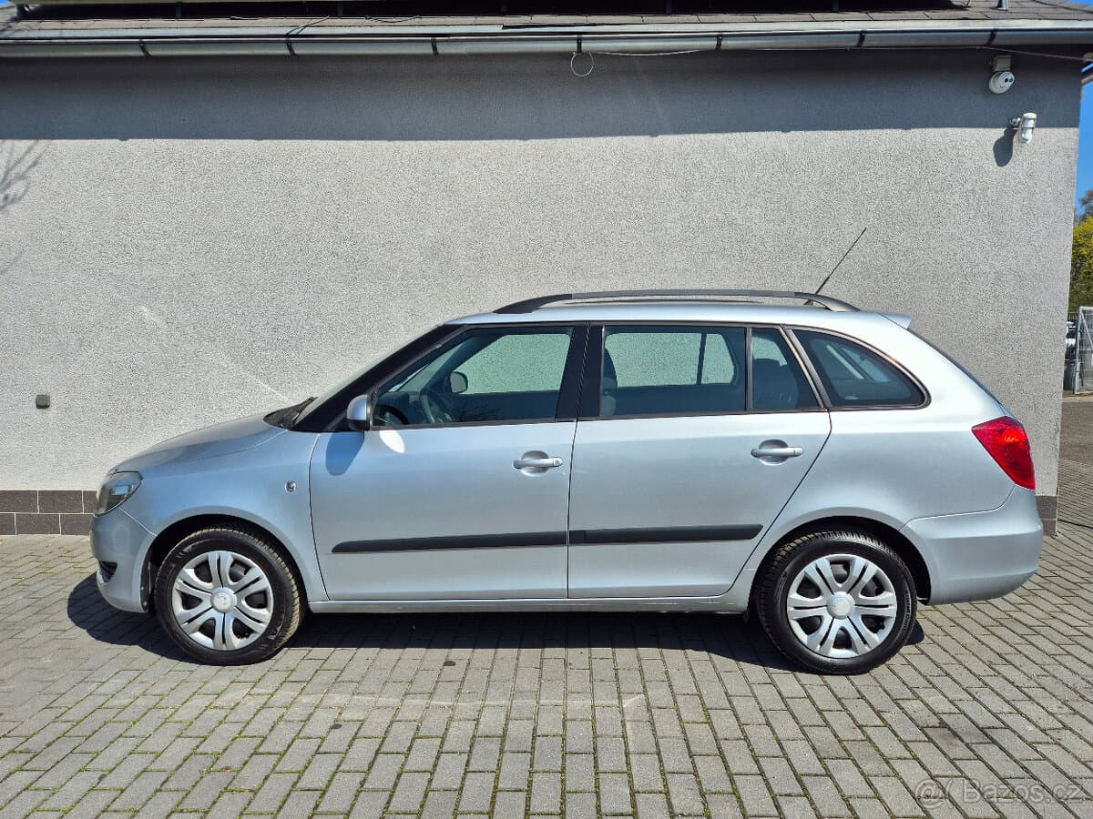 2010 Škoda FABIA - 3