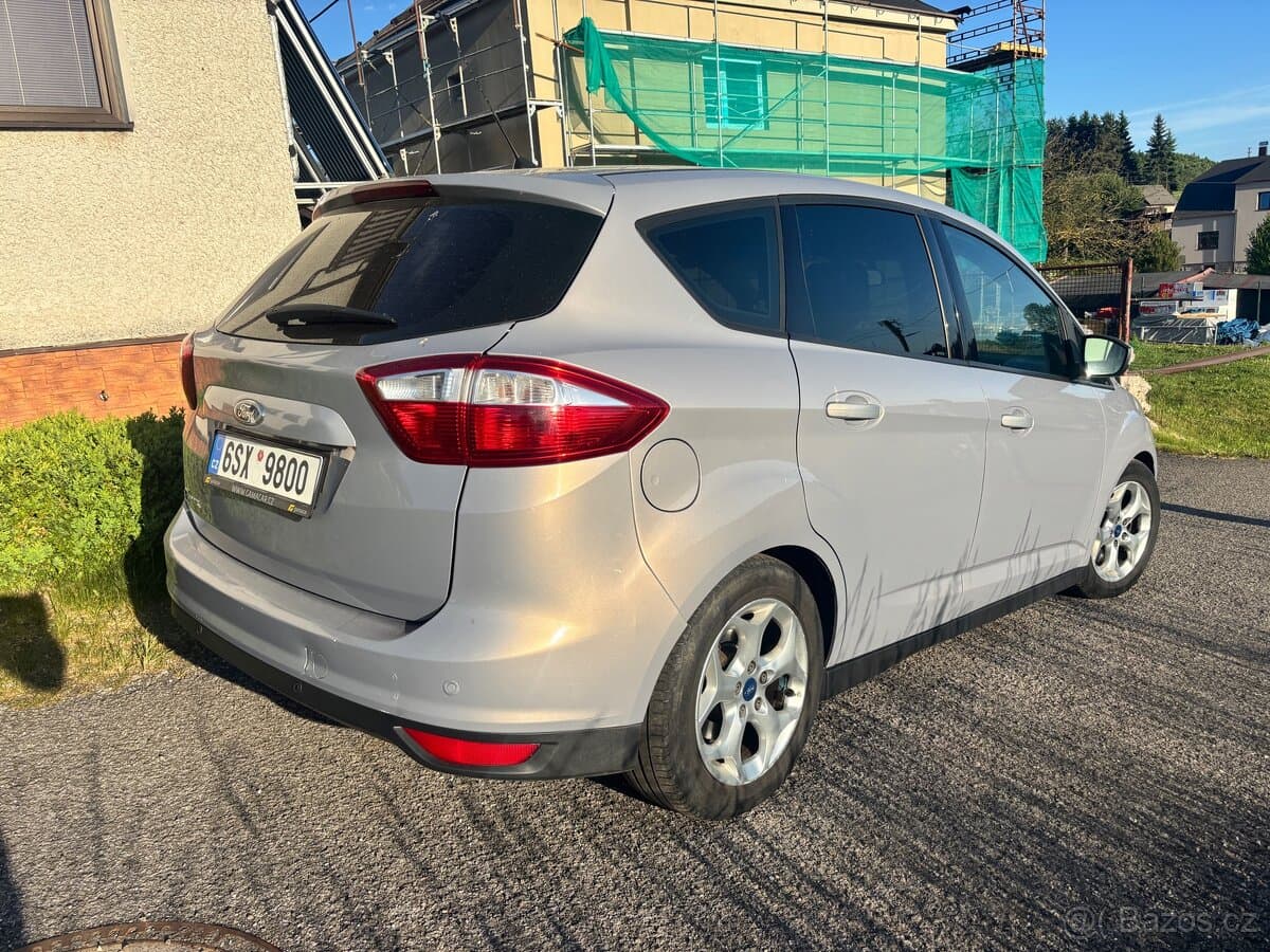 2011 Ford C-MAX - 3