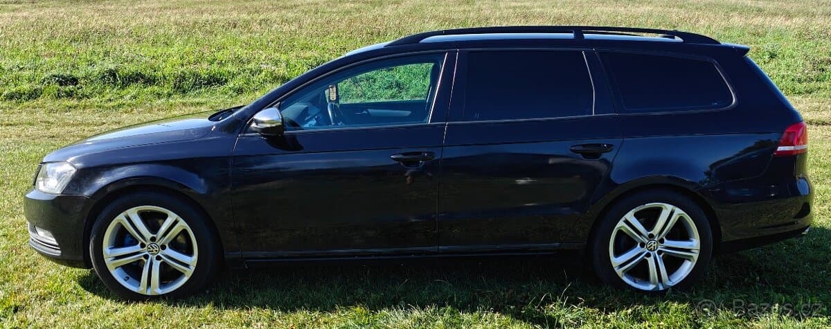 2011 Volkswagen PASSAT - 3