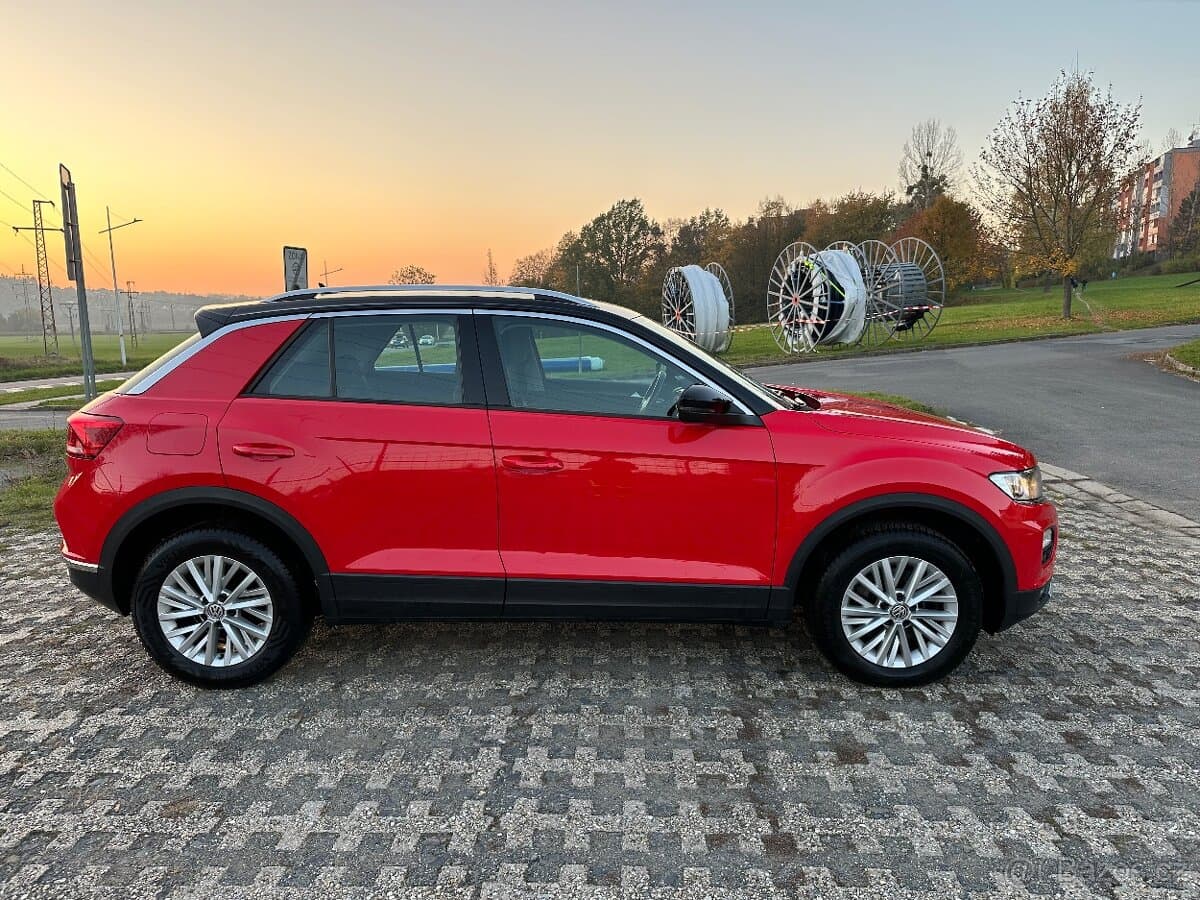 2019 Volkswagen T-ROC - 3