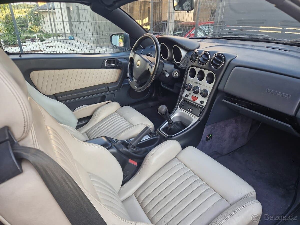 2000 Alfa Romeo SPIDER - 3