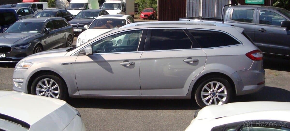 2011 Ford MONDEO - 3
