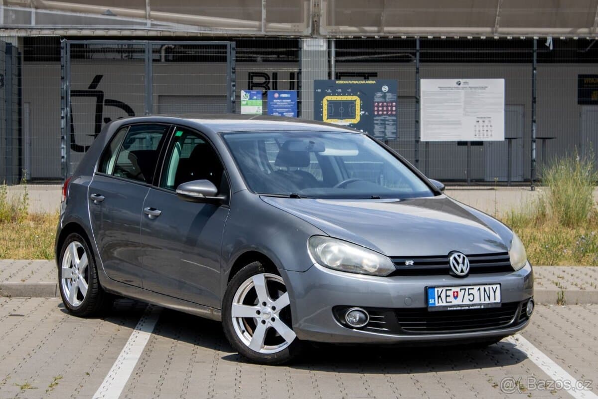 2010 Volkswagen GOLF - 3