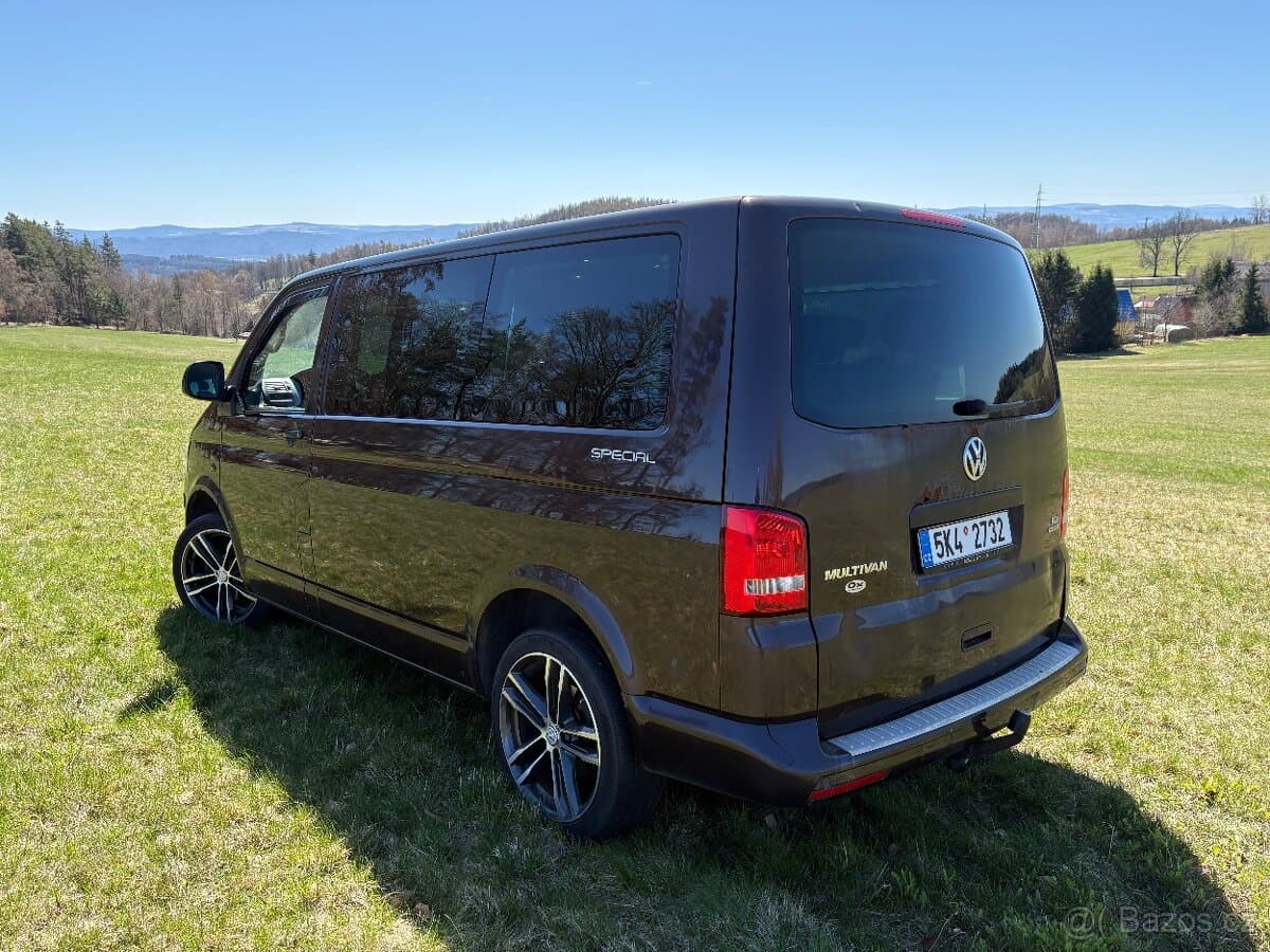 Volkswagen MULTIVAN - 3
