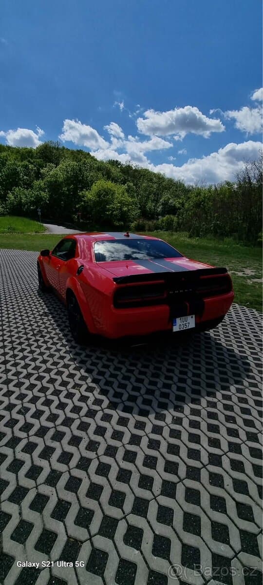 2016 Dodge CHALLENGER - 3