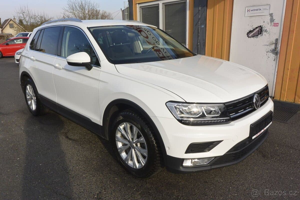 2017 Volkswagen TIGUAN - 3