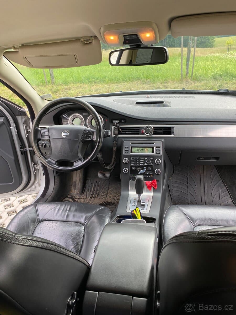 2010 Volvo XC70 - 3