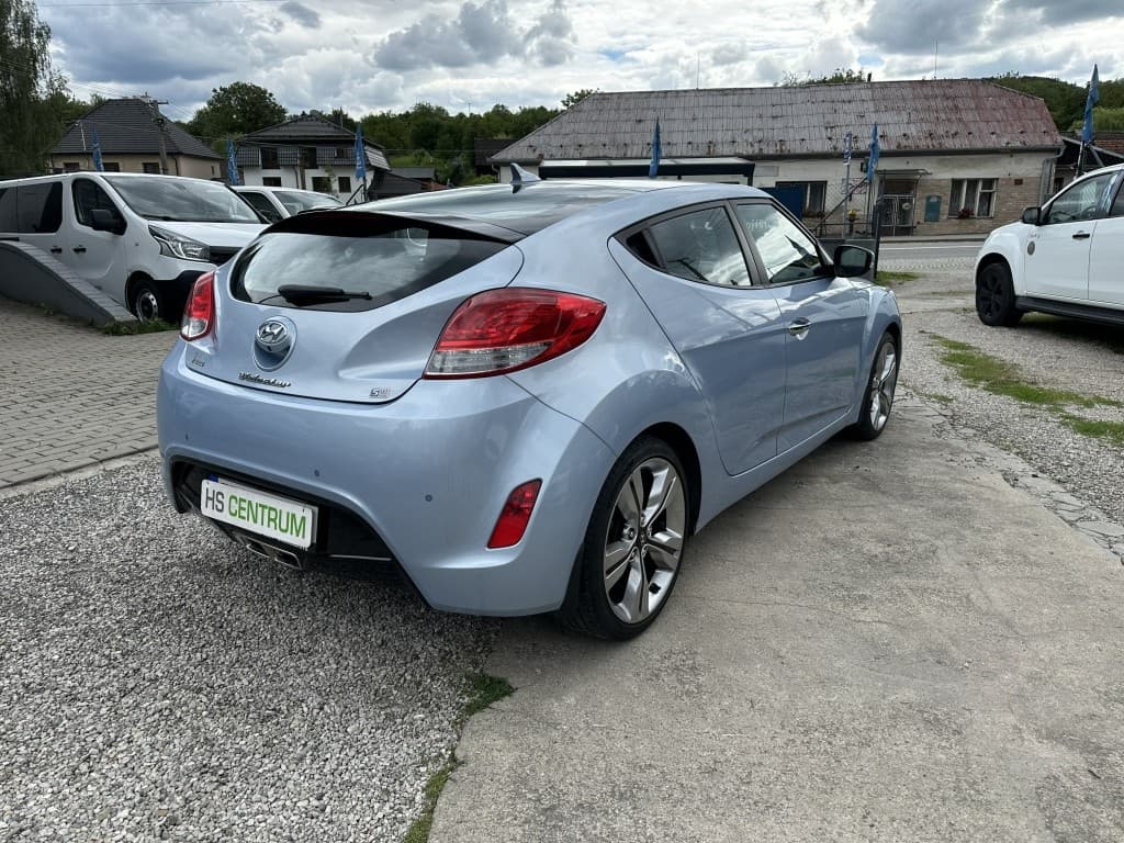 2013 Hyundai VELOSTER - 3