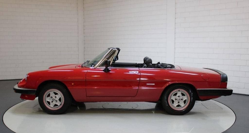1987 Alfa Romeo SPIDER - 3