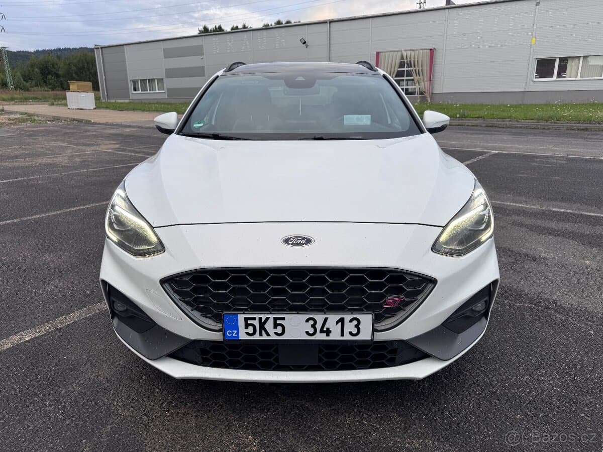 2020 Ford FOCUS - 3