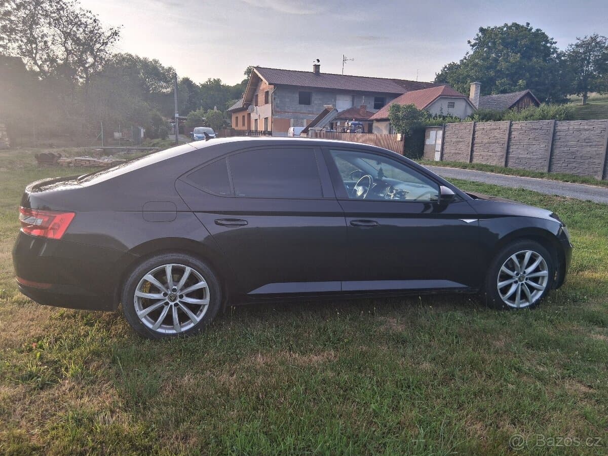 2017 Škoda SUPERB - 3
