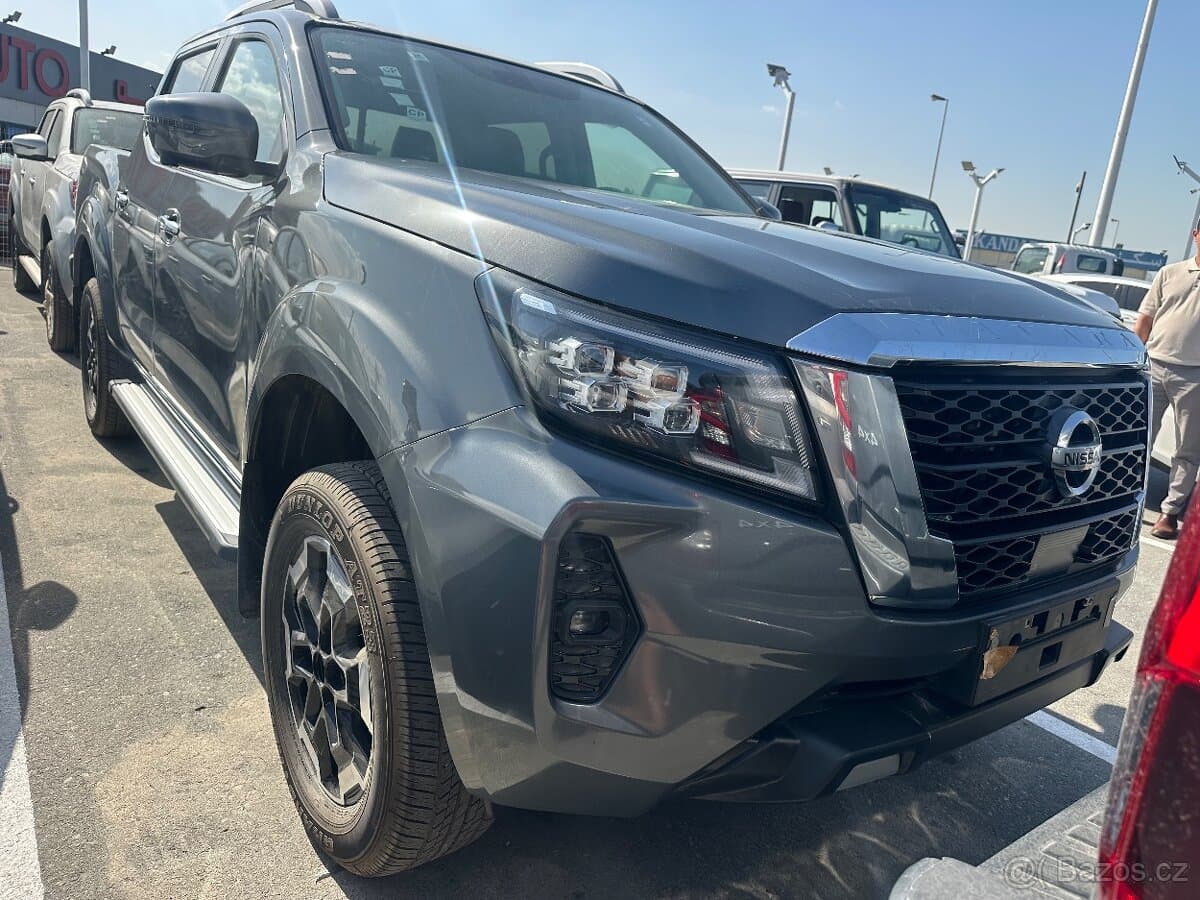 2024 Nissan NAVARA - 3