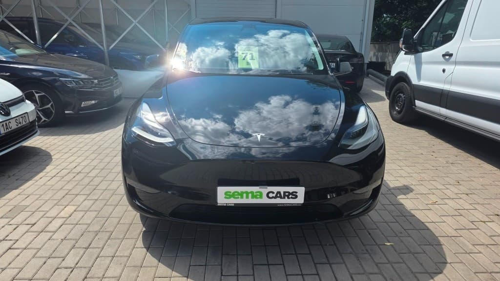 2023 Tesla MODEL Y - 3