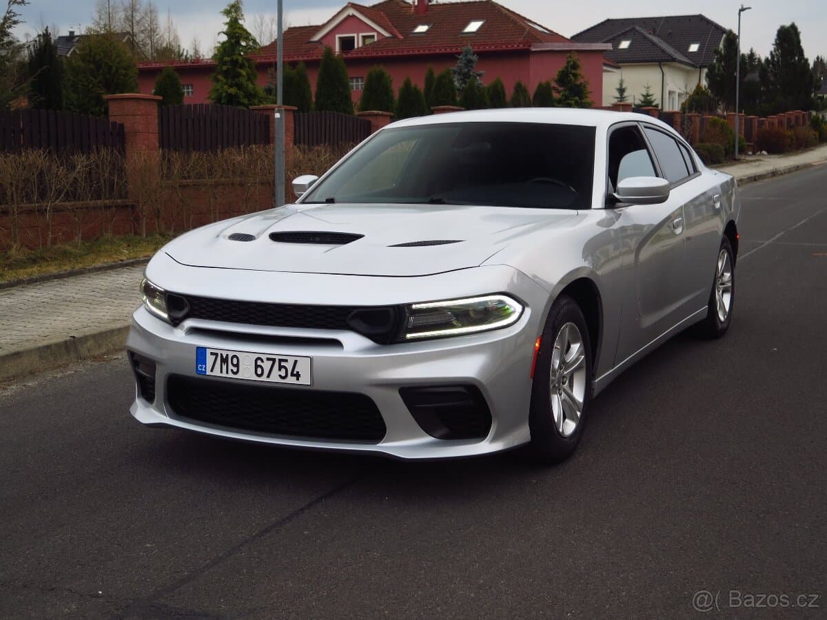 2019 Dodge CHARGER - 3