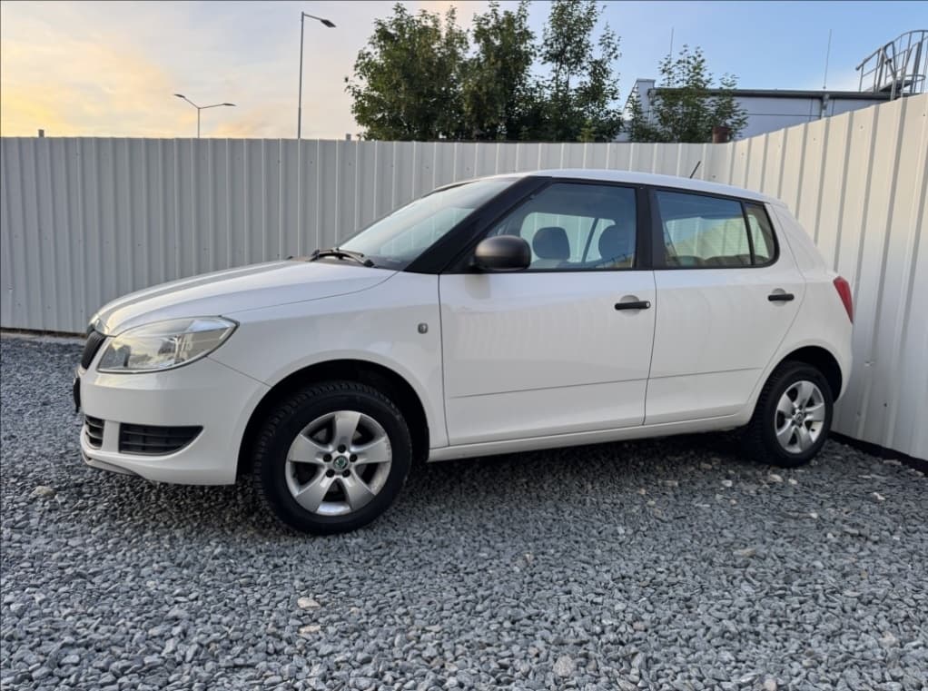 2011 Škoda FABIA - 3
